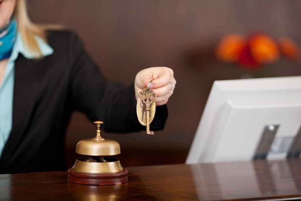 Luso Brasileiro Hotel Póvoa de Varzim Buitenkant foto
