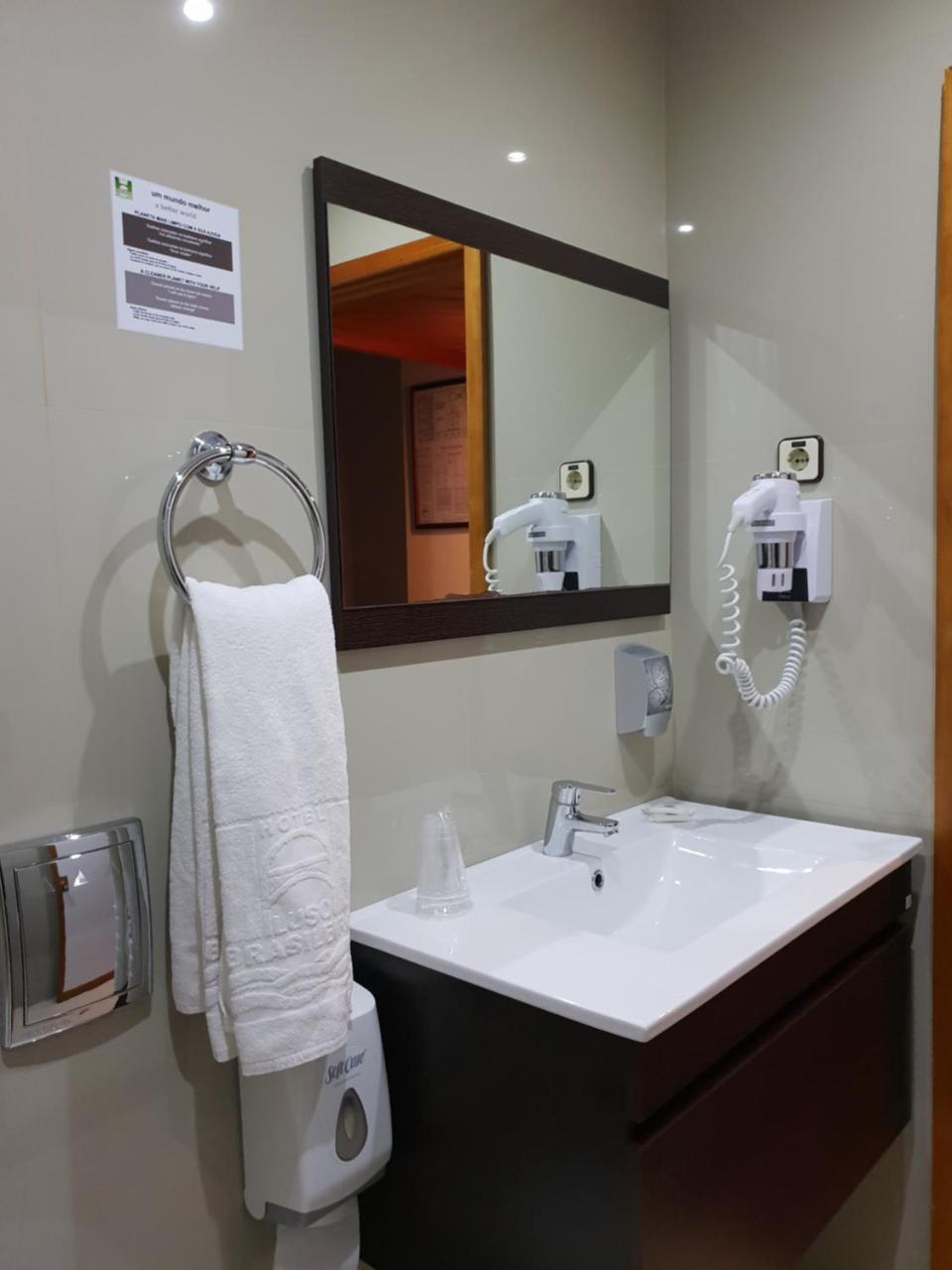 Luso Brasileiro Hotel Póvoa de Varzim Buitenkant foto