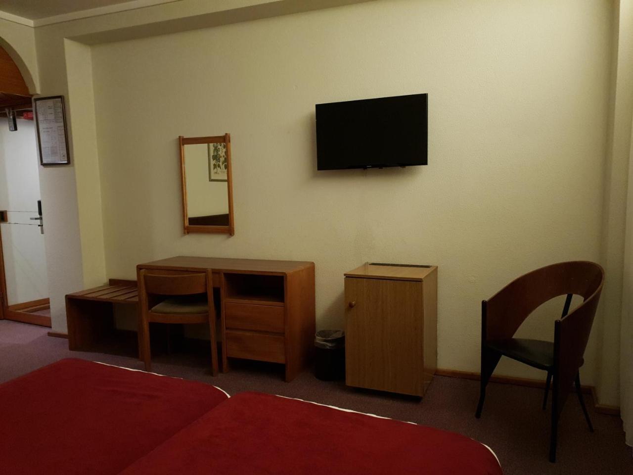 Luso Brasileiro Hotel Póvoa de Varzim Buitenkant foto