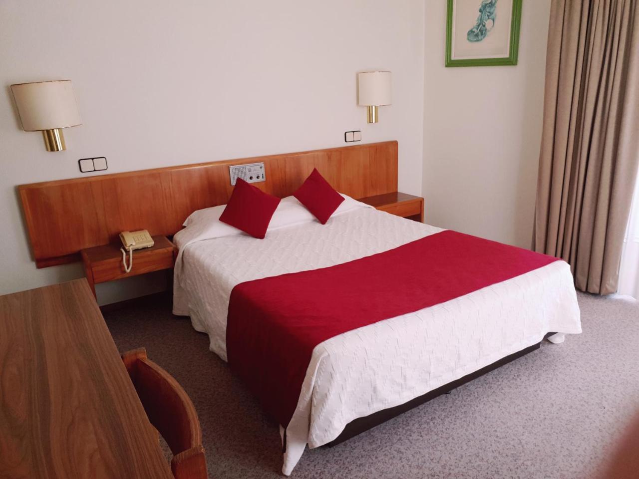 Luso Brasileiro Hotel Póvoa de Varzim Buitenkant foto