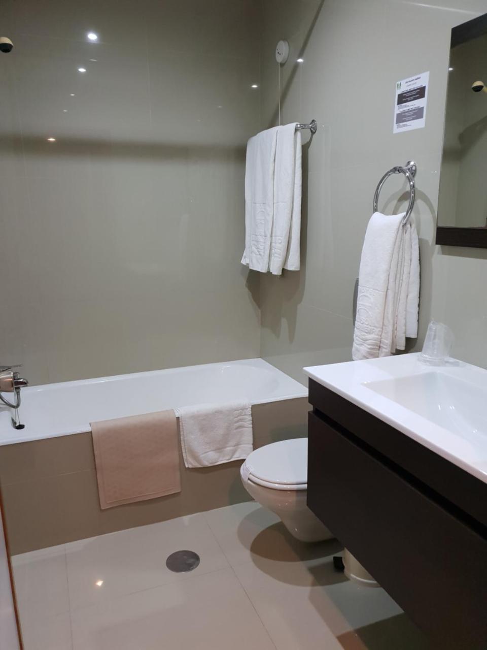 Luso Brasileiro Hotel Póvoa de Varzim Buitenkant foto