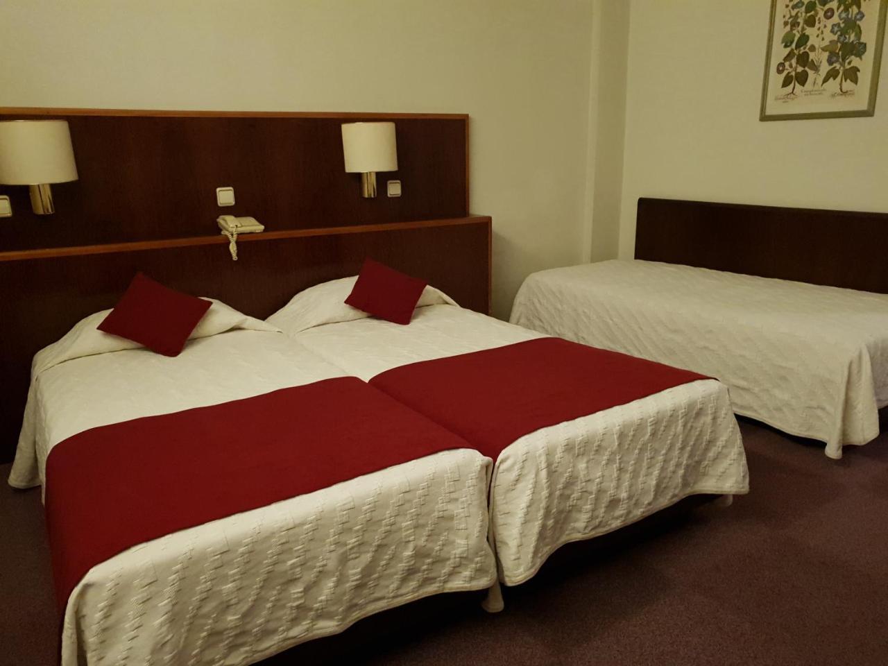 Luso Brasileiro Hotel Póvoa de Varzim Buitenkant foto